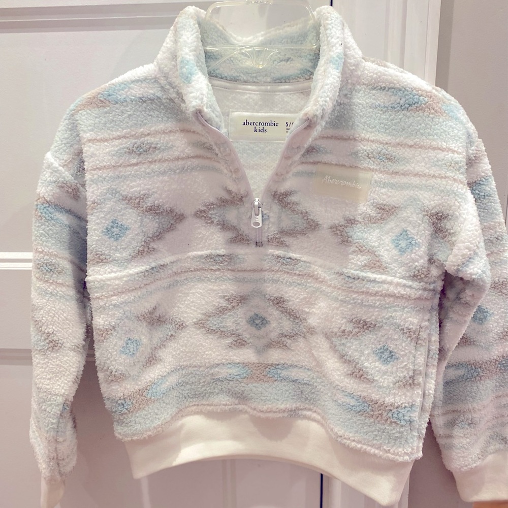 Abercrombie Kids half zip Sherpa 5/6 EUC